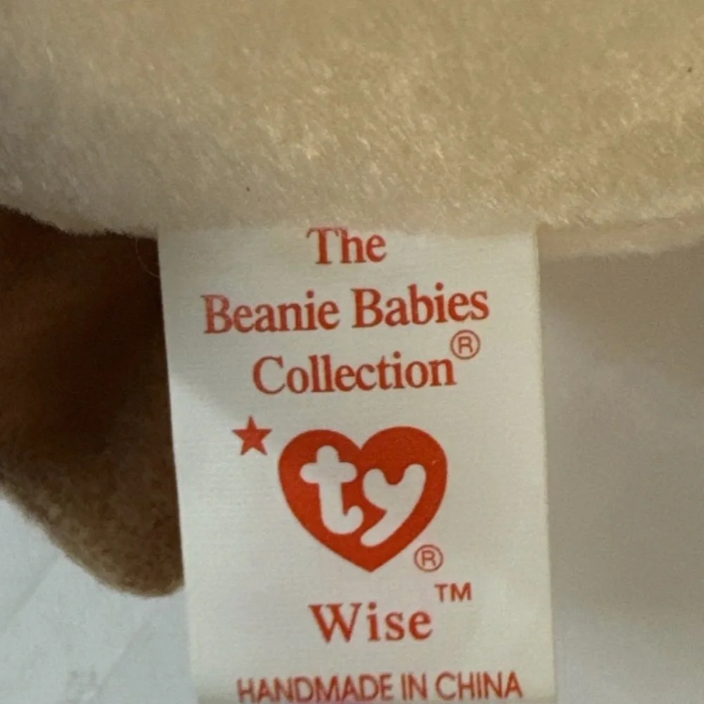 WISE THE OWL 1997-1998 TY BEANIE BABY WITH MULTIPLE TAG ERRORS!! NEW CONDITION!